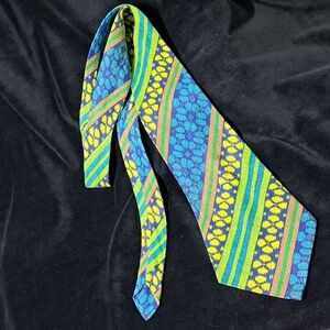 FANTASTIC Vintage 70s Mod Tie from Tie Rak